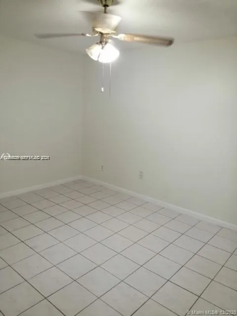 4725 NW 7th St #203-3 Miami, FL 33126