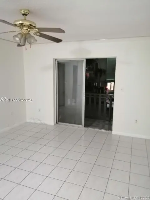 4725 NW 7th St #203-3 Miami, FL 33126