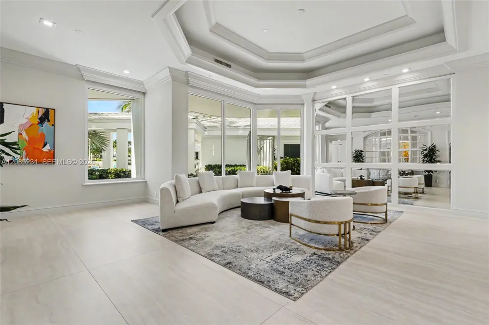 3801 NE 207th St #TH6 Aventura, FL 33180