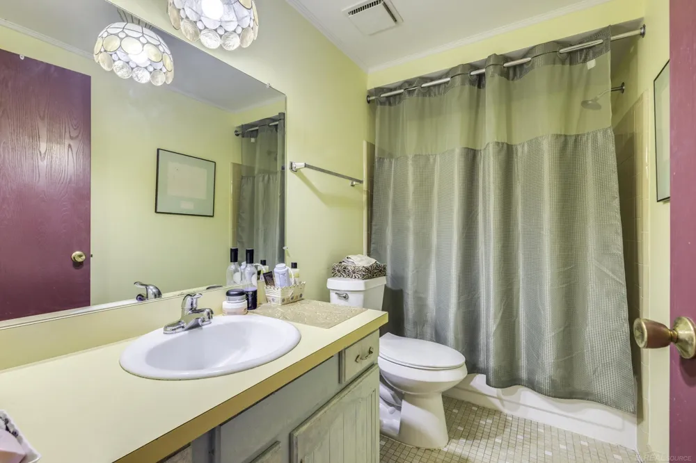 1832 Burning Bush Court Rochester Hills City, MI 48309