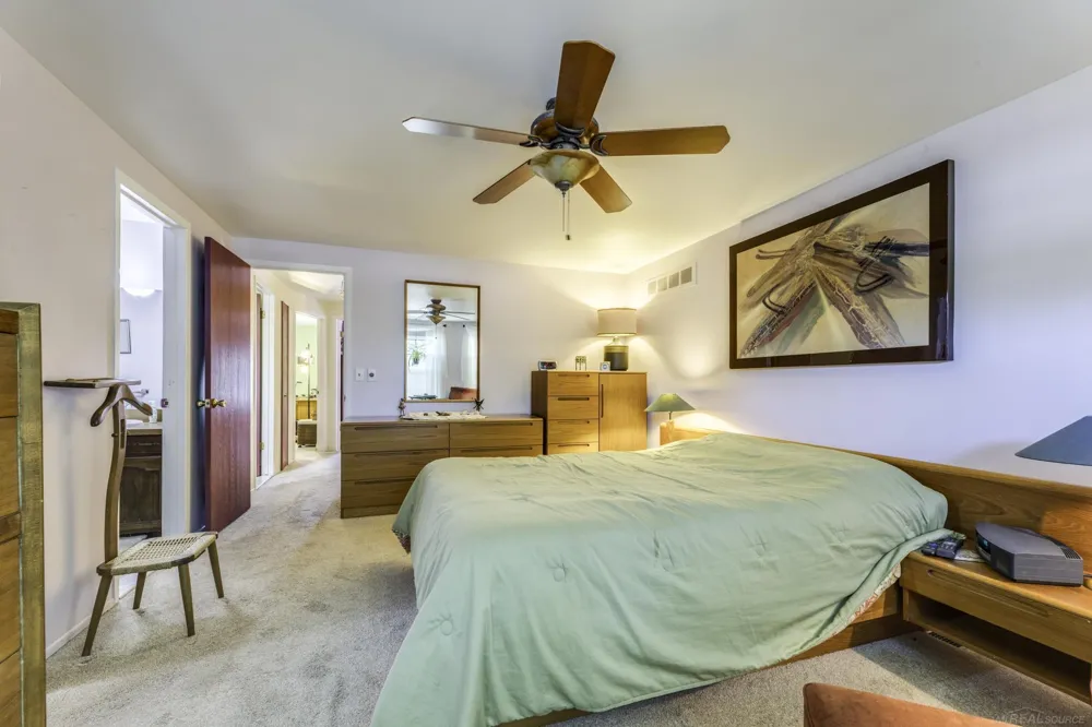 1832 Burning Bush Court Rochester Hills City, MI 48309