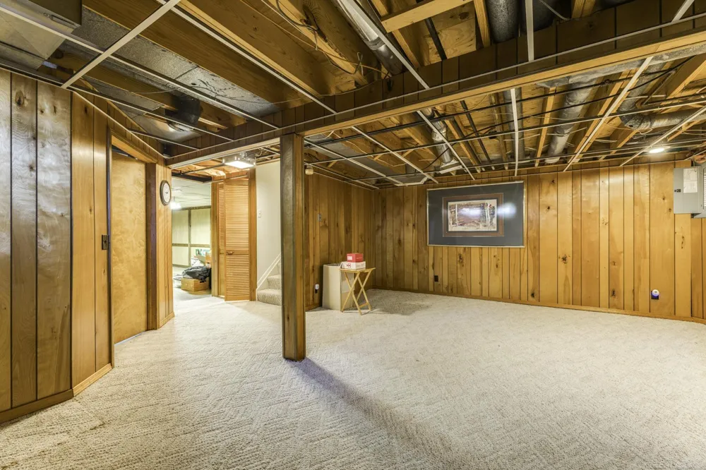 1832 Burning Bush Court Rochester Hills City, MI 48309
