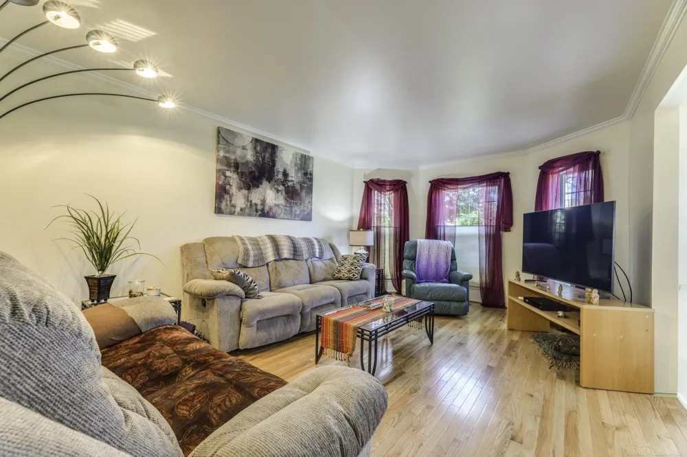 1832 Burning Bush Court Rochester Hills City, MI 48309