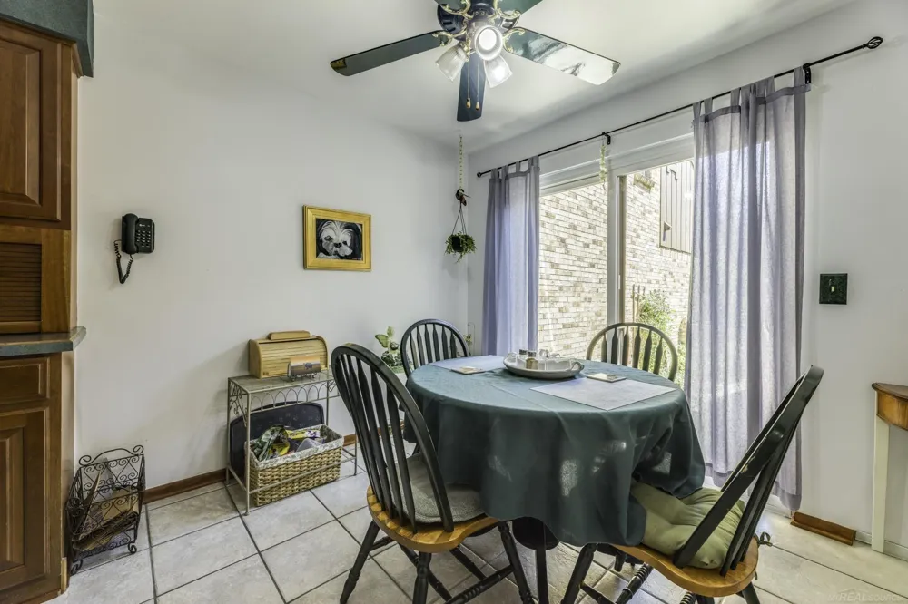 1832 Burning Bush Court Rochester Hills City, MI 48309