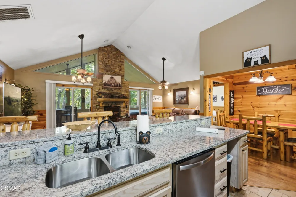 3103 Hatcher Top Road Sevierville, TN 37862