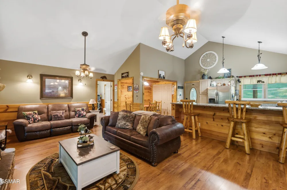 3103 Hatcher Top Road Sevierville, TN 37862