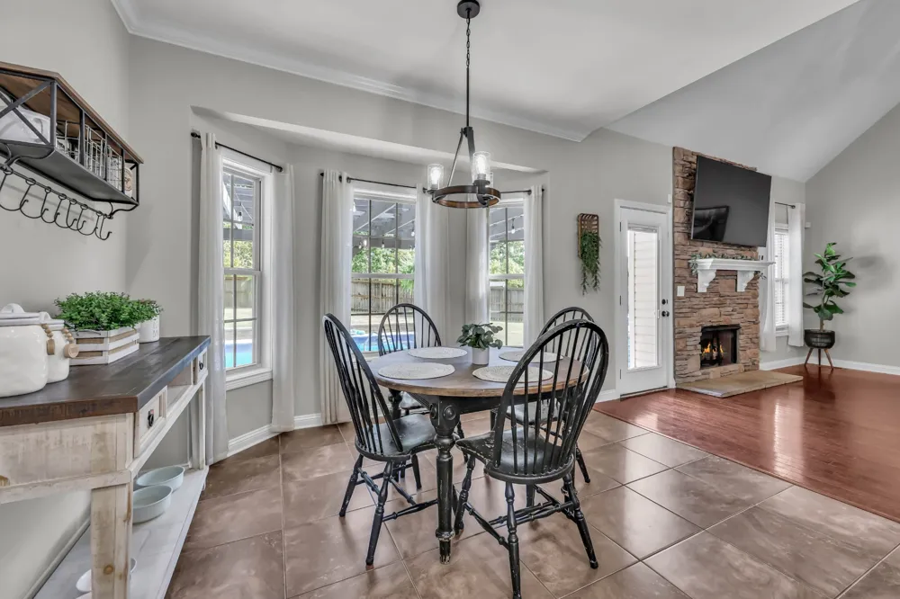 105 Ridgepoint Ct Clarksville, TN 37040