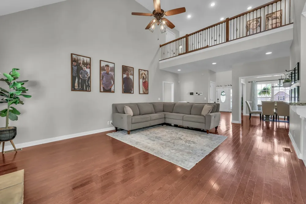 105 Ridgepoint Ct Clarksville, TN 37040