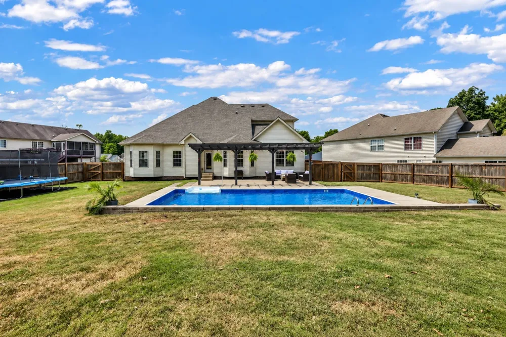 105 Ridgepoint Ct Clarksville, TN 37040