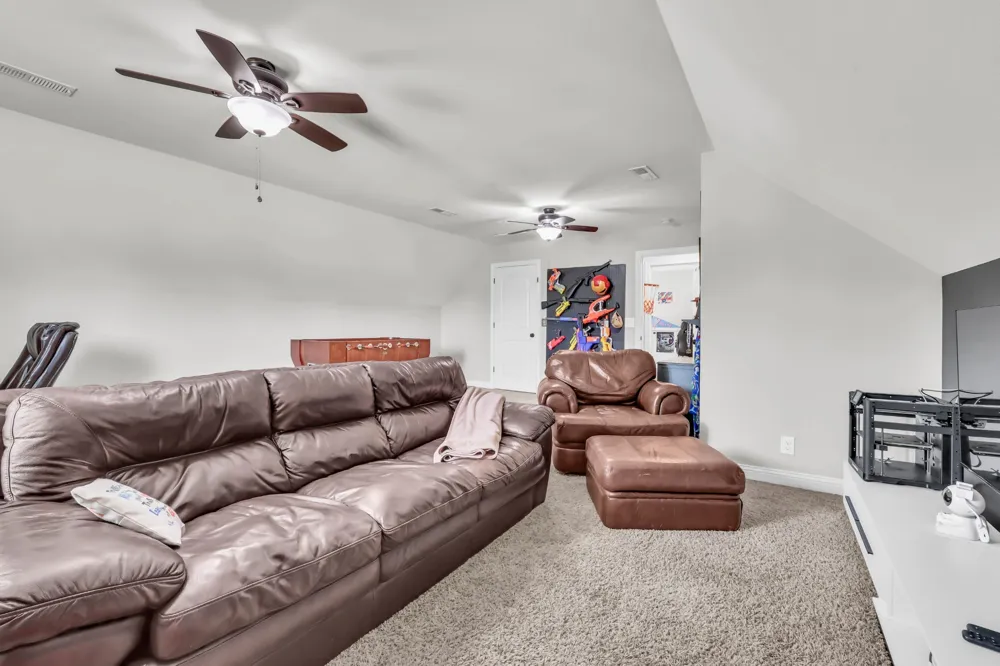 105 Ridgepoint Ct Clarksville, TN 37040