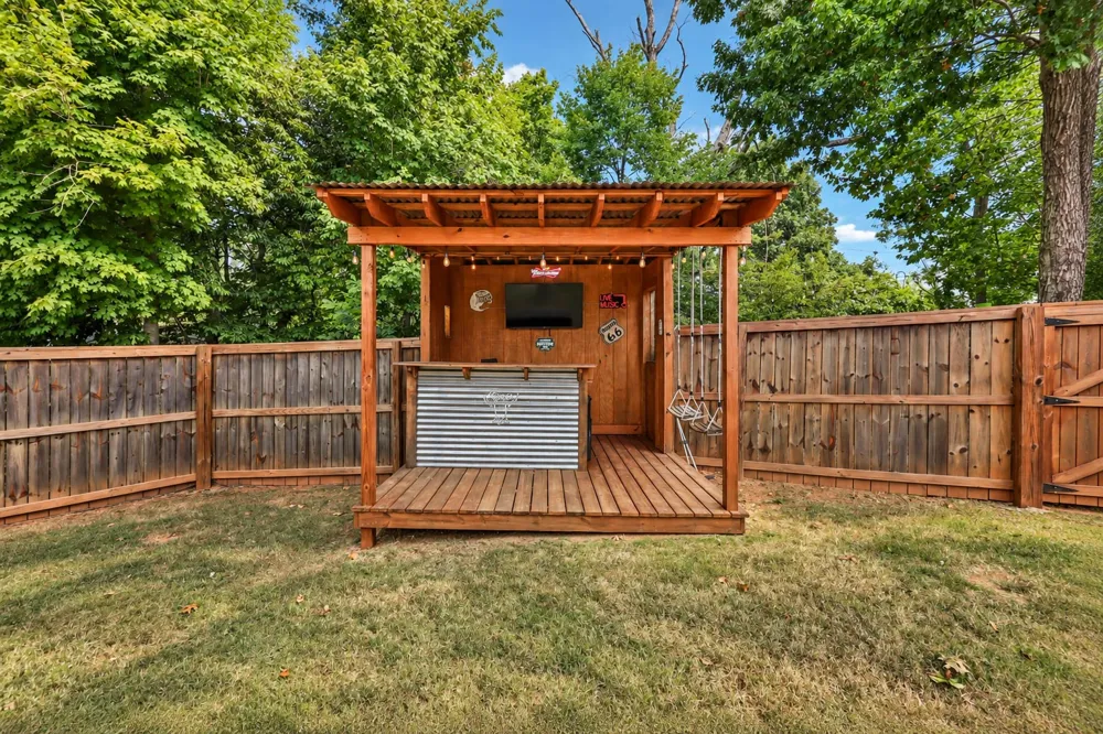 105 Ridgepoint Ct Clarksville, TN 37040