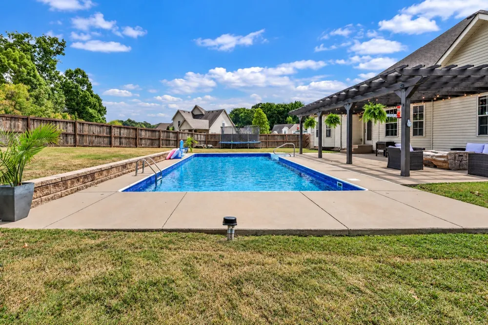 105 Ridgepoint Ct Clarksville, TN 37040