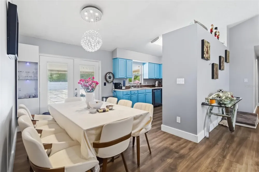 7826 BARBERRY DRIVE Orlando, FL 32835