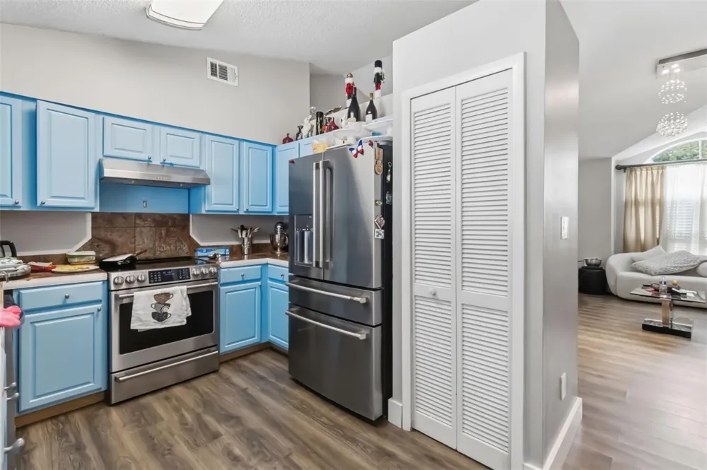 7826 BARBERRY DRIVE Orlando, FL 32835