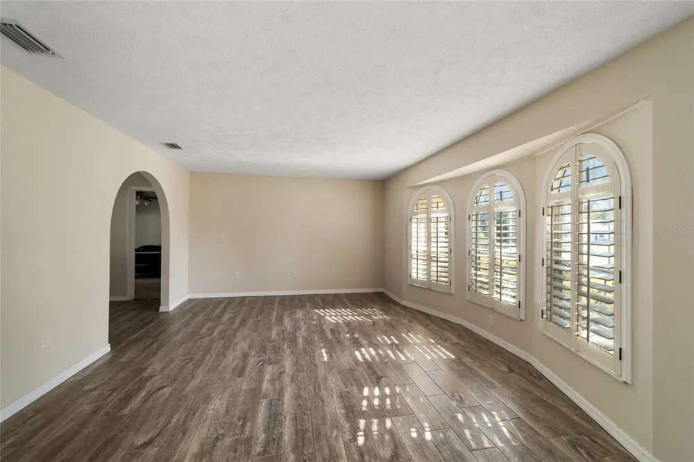 5953 NE 62ND COURT ROAD Silver Springs, FL 34488