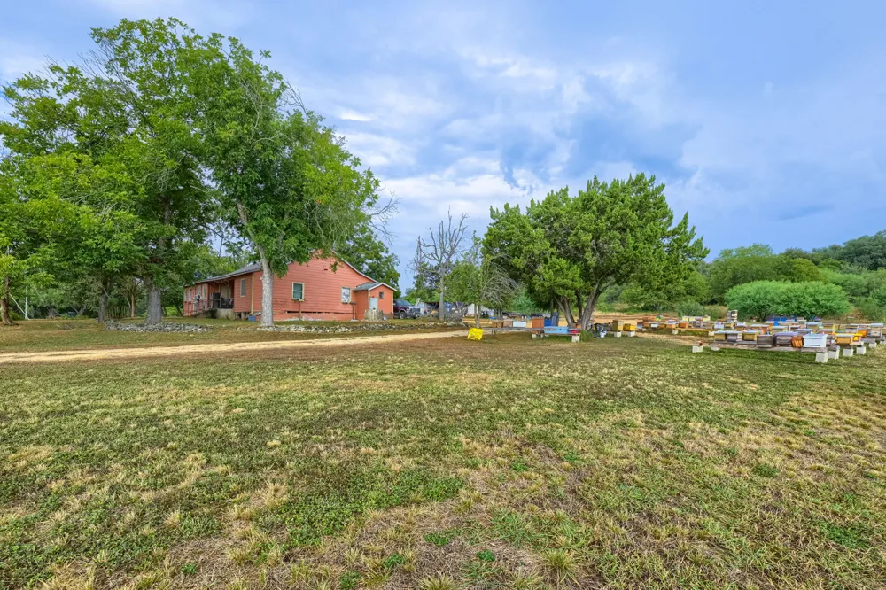 201 Hofheinz Street San Marcos, TX 78666