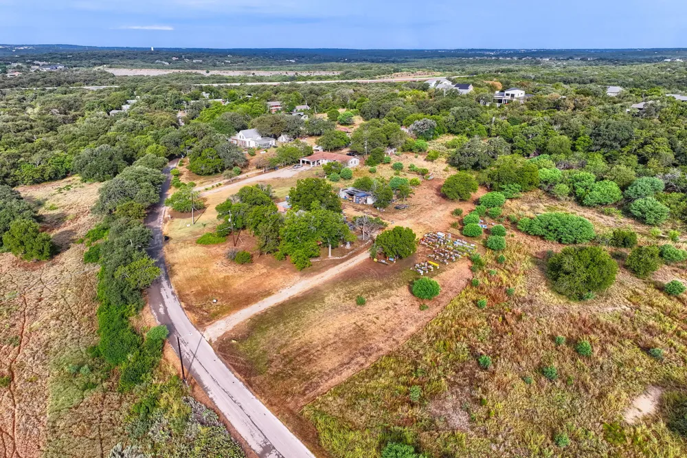 201 Hofheinz Street San Marcos, TX 78666