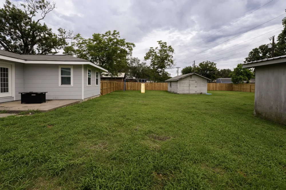 Address Not Shown Schulenburg, TX 78956