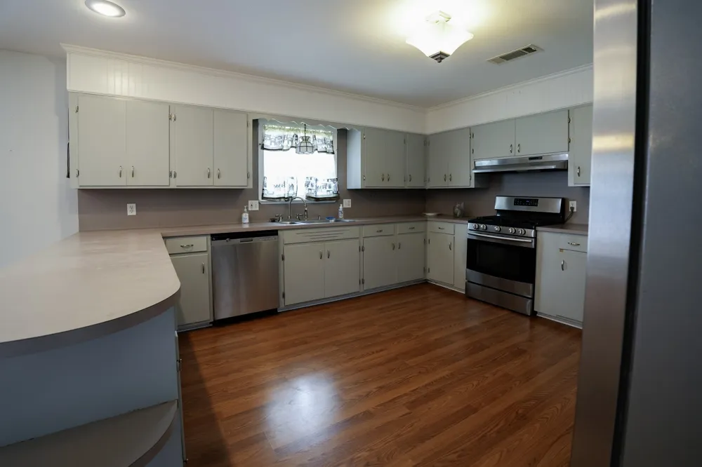 Address Not Shown Schulenburg, TX 78956