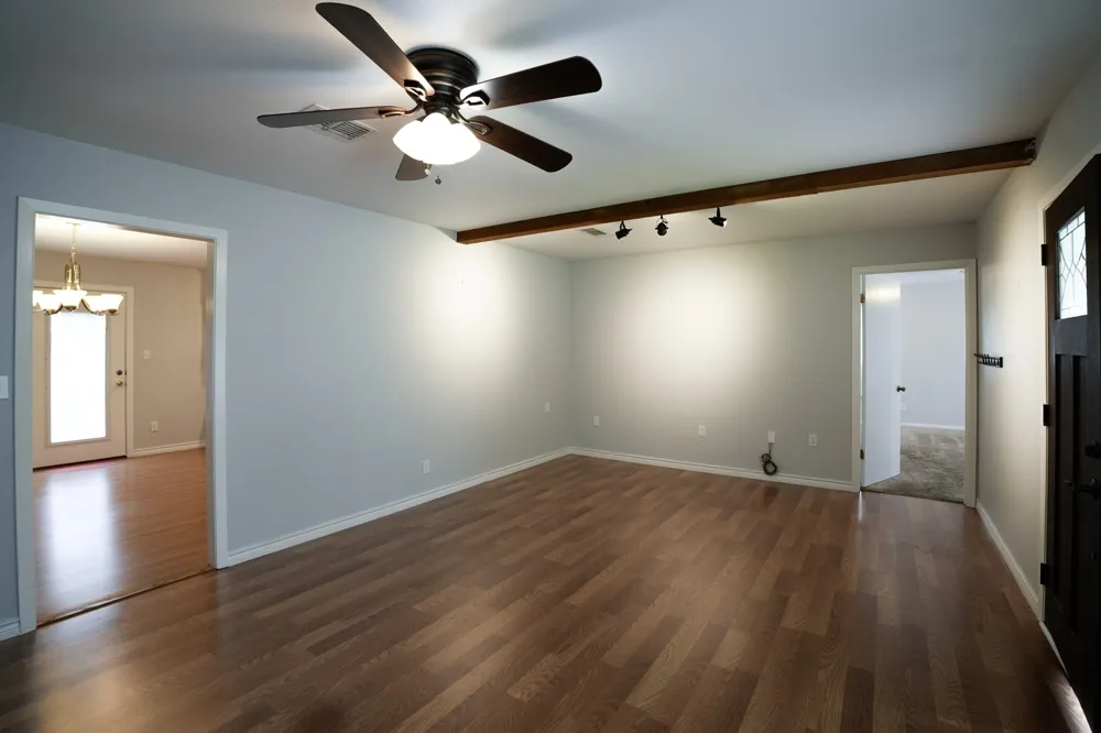 Address Not Shown Schulenburg, TX 78956