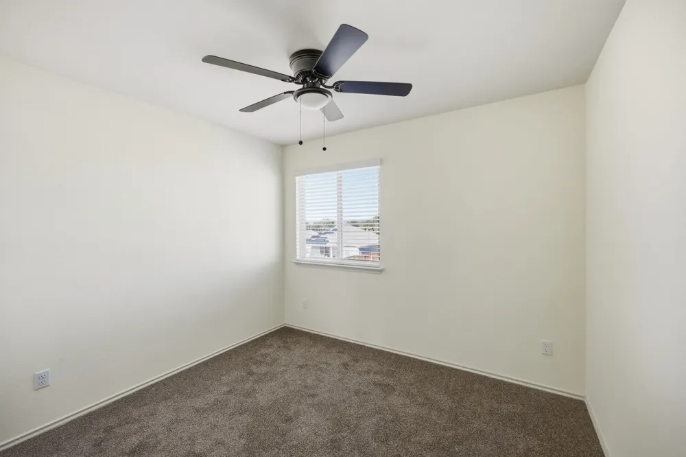 408 Azurite Drive Jarrell, TX 76537
