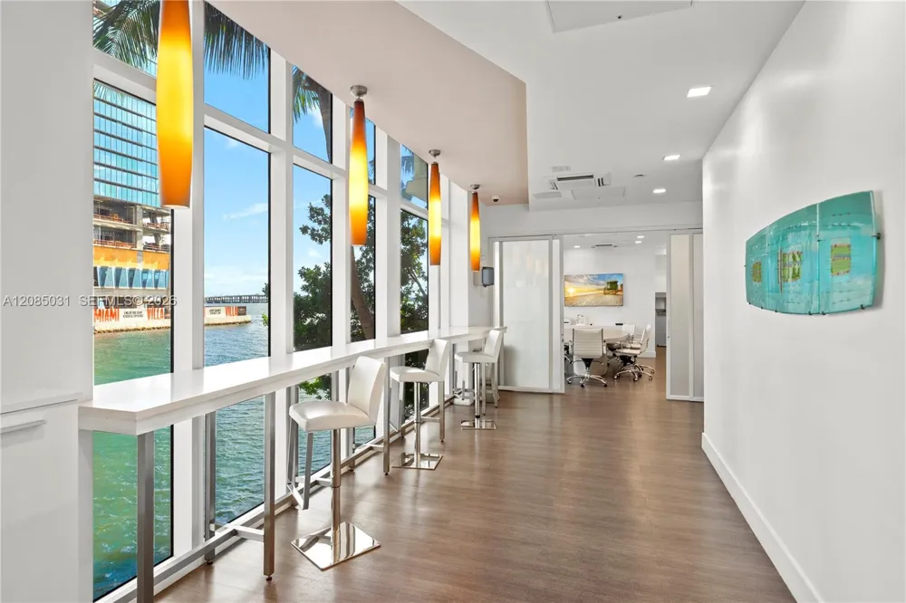 601 NE 27th St #1808 Miami, FL 33137