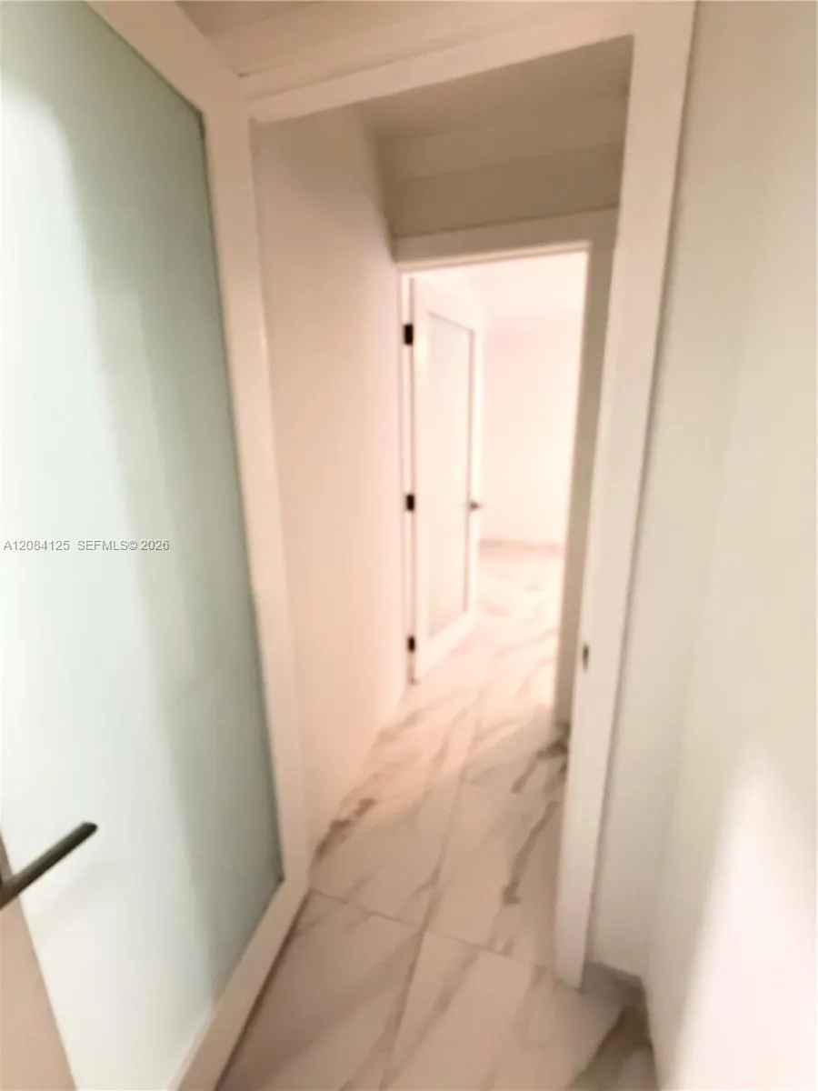 12694 SW 191st Ter Miami, FL 33177