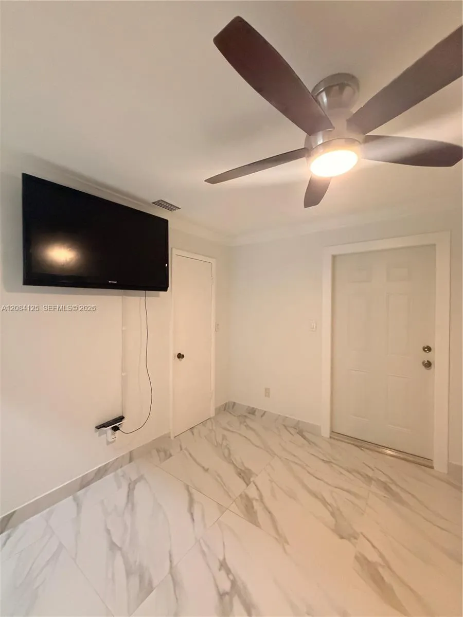 12694 SW 191st Ter Miami, FL 33177
