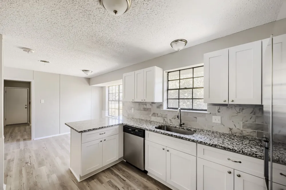 2185 Jana Lane Burleson, TX 76028