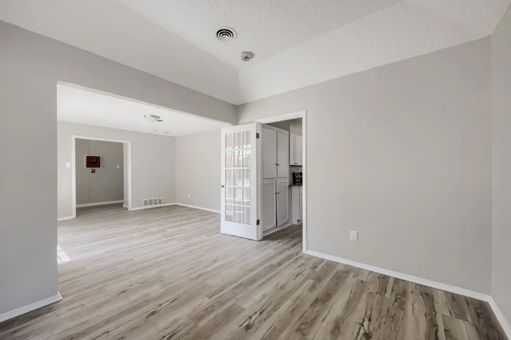 2185 Jana Lane Burleson, TX 76028