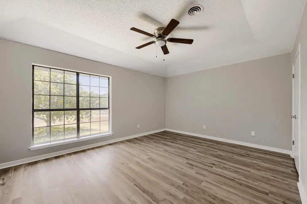 2185 Jana Lane Burleson, TX 76028