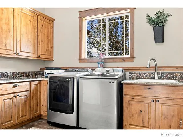 10232 Buckhorn Ridge Way Loveland, CO 80538