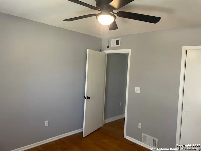4335 MOANA DR San Antonio, TX 78218