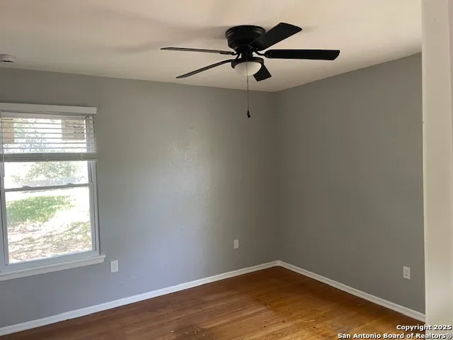 4335 MOANA DR San Antonio, TX 78218
