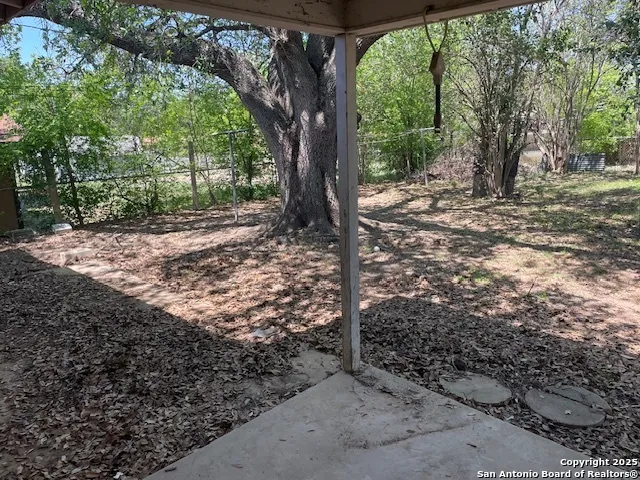 4335 MOANA DR San Antonio, TX 78218