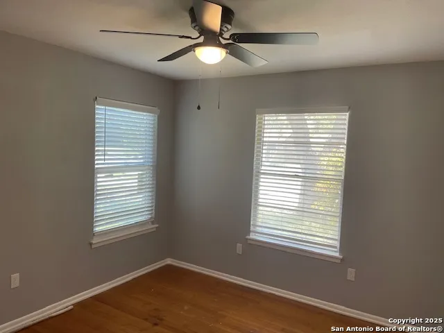 4335 MOANA DR San Antonio, TX 78218