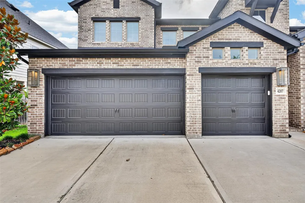 4207 Ana Ridge Lane Fulshear, TX 77441