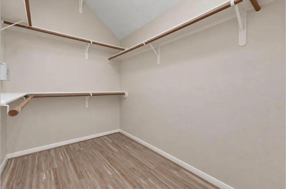 3207 Hickory Knoll Drive Pearland, TX 77581