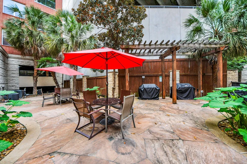 300 St Joseph Parkway #308 Houston, TX 77002