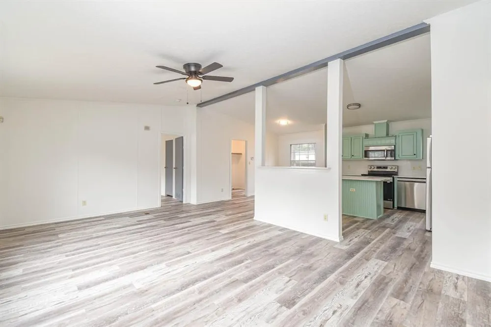 33147 Mckinley Circle Magnolia, TX 77354