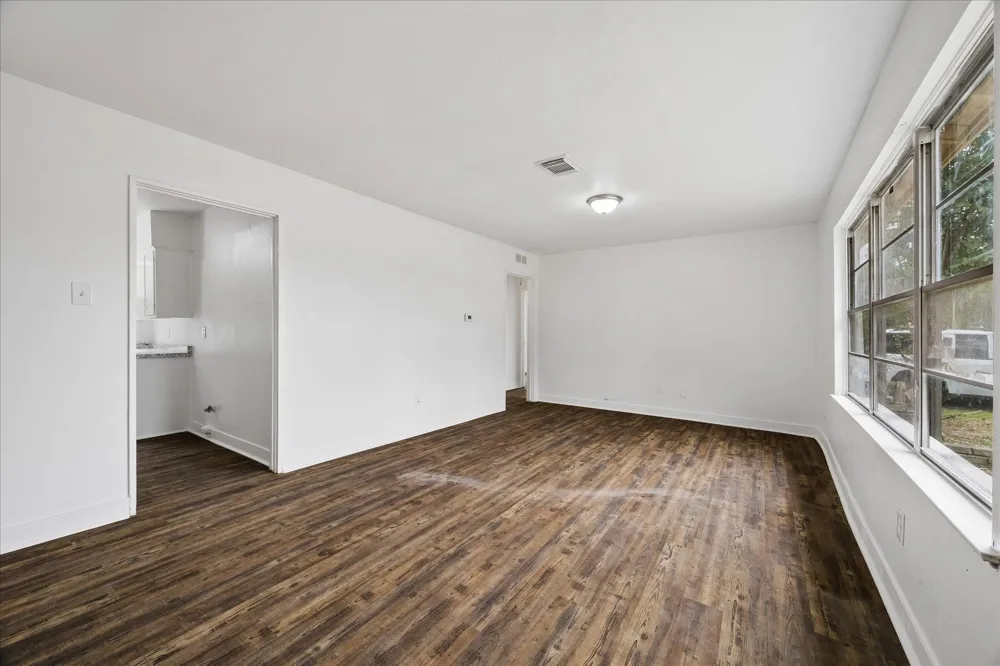 8607 Rockford Drive Houston, TX 77033