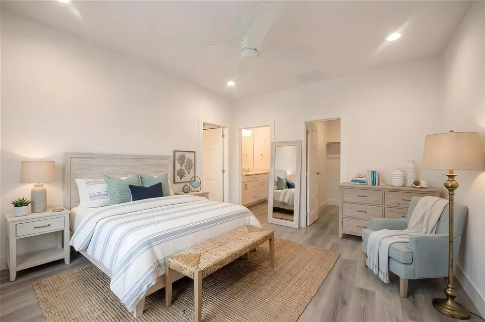 4406 W Hoa Sen Circle Houston, TX 77072