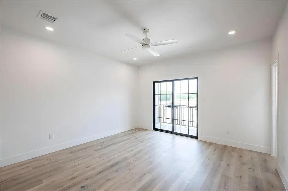 4406 W Hoa Sen Circle Houston, TX 77072