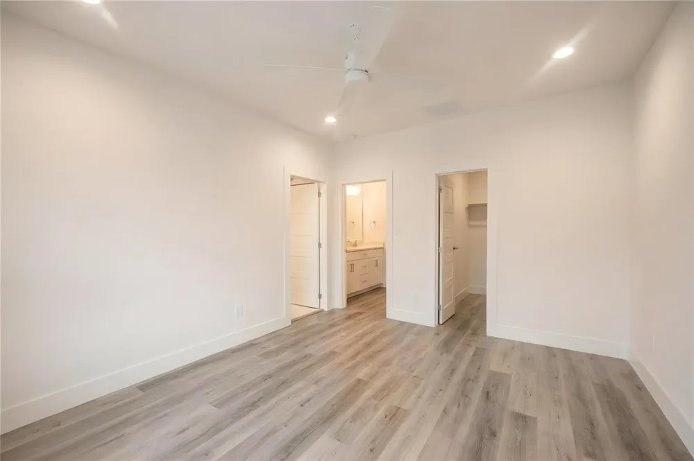 4406 W Hoa Sen Circle Houston, TX 77072