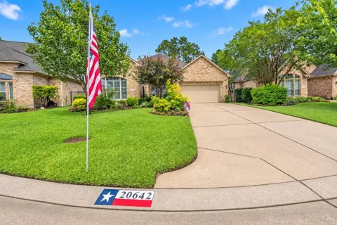 20642 Sunset Bend Lane