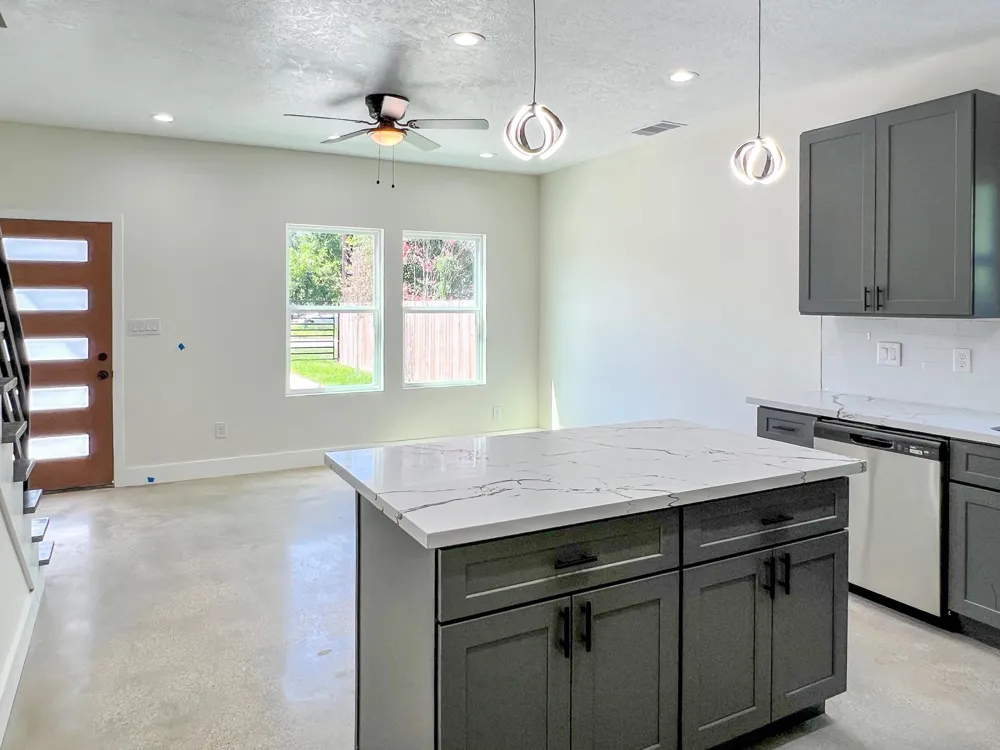 4315 Plaag #A Houston, TX 77016