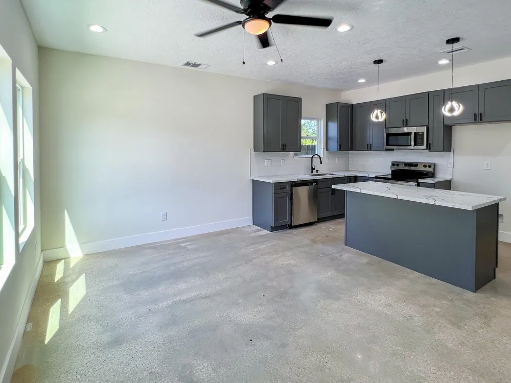 4315 Plaag #A Houston, TX 77016
