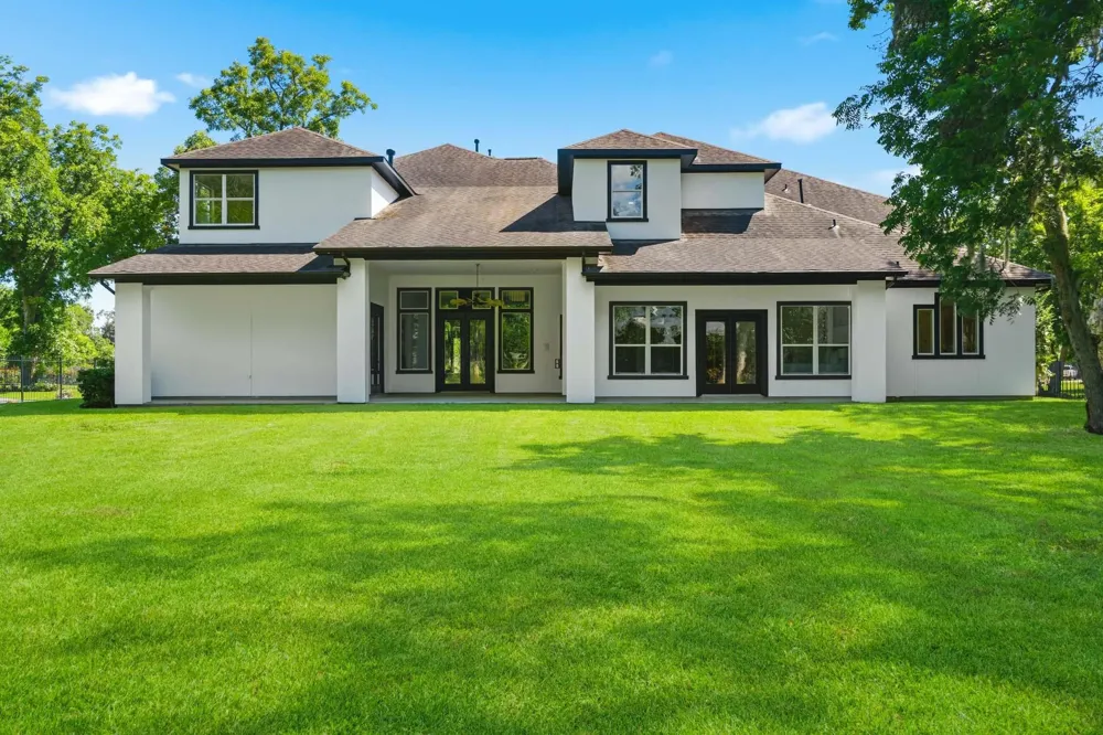 15 Bees Creek Court Missouri City, TX 77459