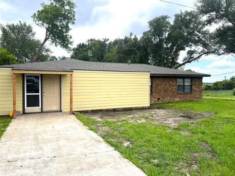 377 State Highway 75