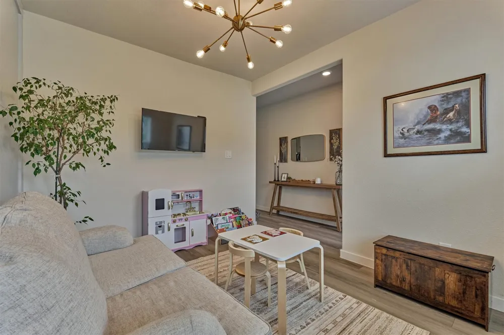 120 Porter Bend Court Montgomery, TX 77316